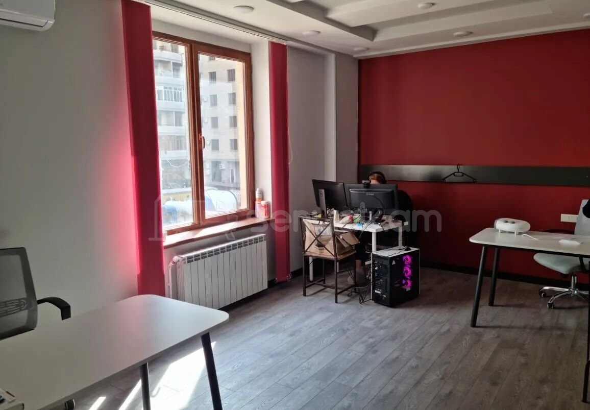 Օֆիսային Տարածք, 102քմ, Կապիտալ Վերանորոգված