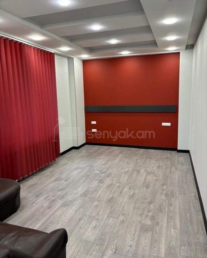 Օֆիսային Տարածք, 102քմ, Կապիտալ Վերանորոգված