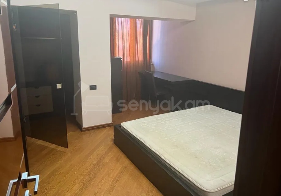 3 Սենյականոց Բնակարան, 97քմ, 7/12 հարկ, Կապիտալ Վերանորոգված