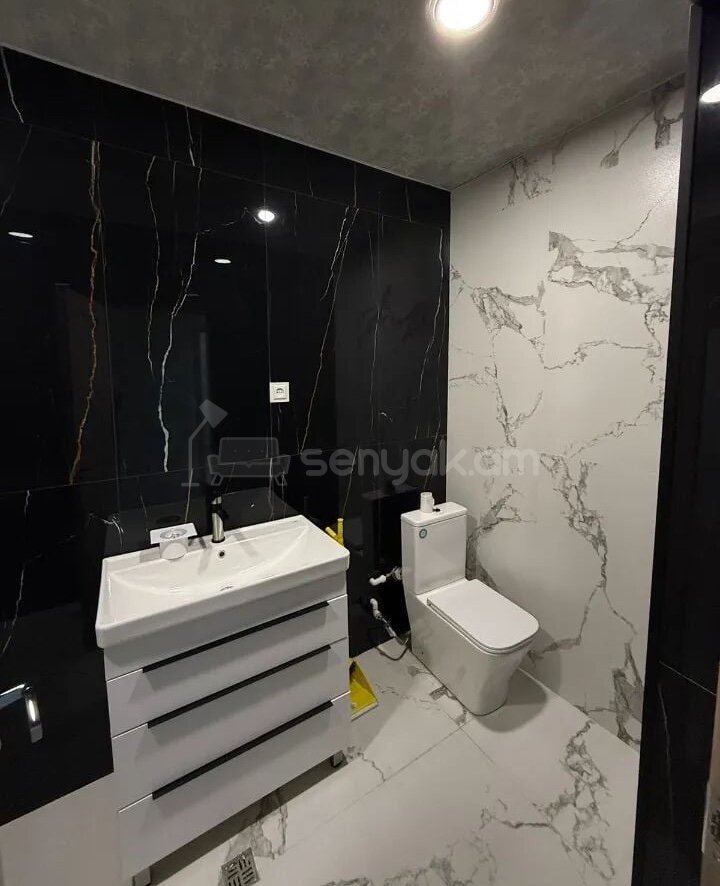 3 Սենյականոց Բնակարան Քարե Շենքում, 64քմ, 3/5 հարկ, Կապիտալ Վերանորոգված, Կահավորված