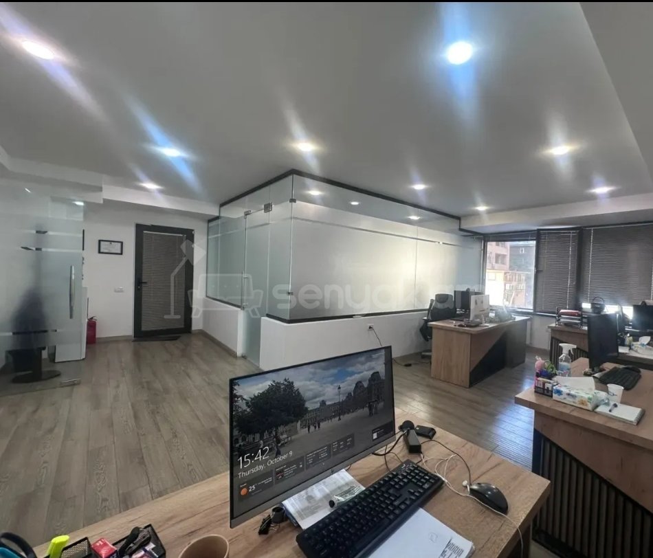 Օֆիսային Տարածք, 94քմ