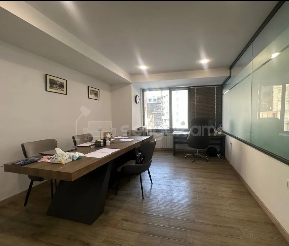 Օֆիսային Տարածք, 94քմ