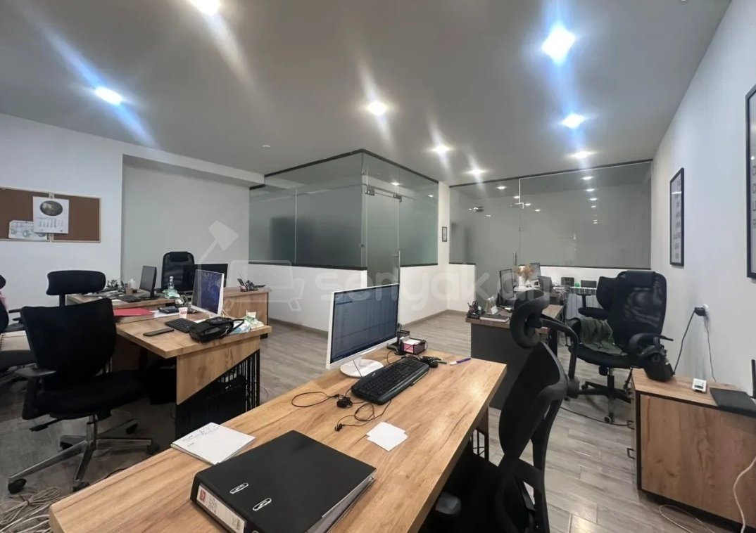 Օֆիսային Տարածք, 94քմ