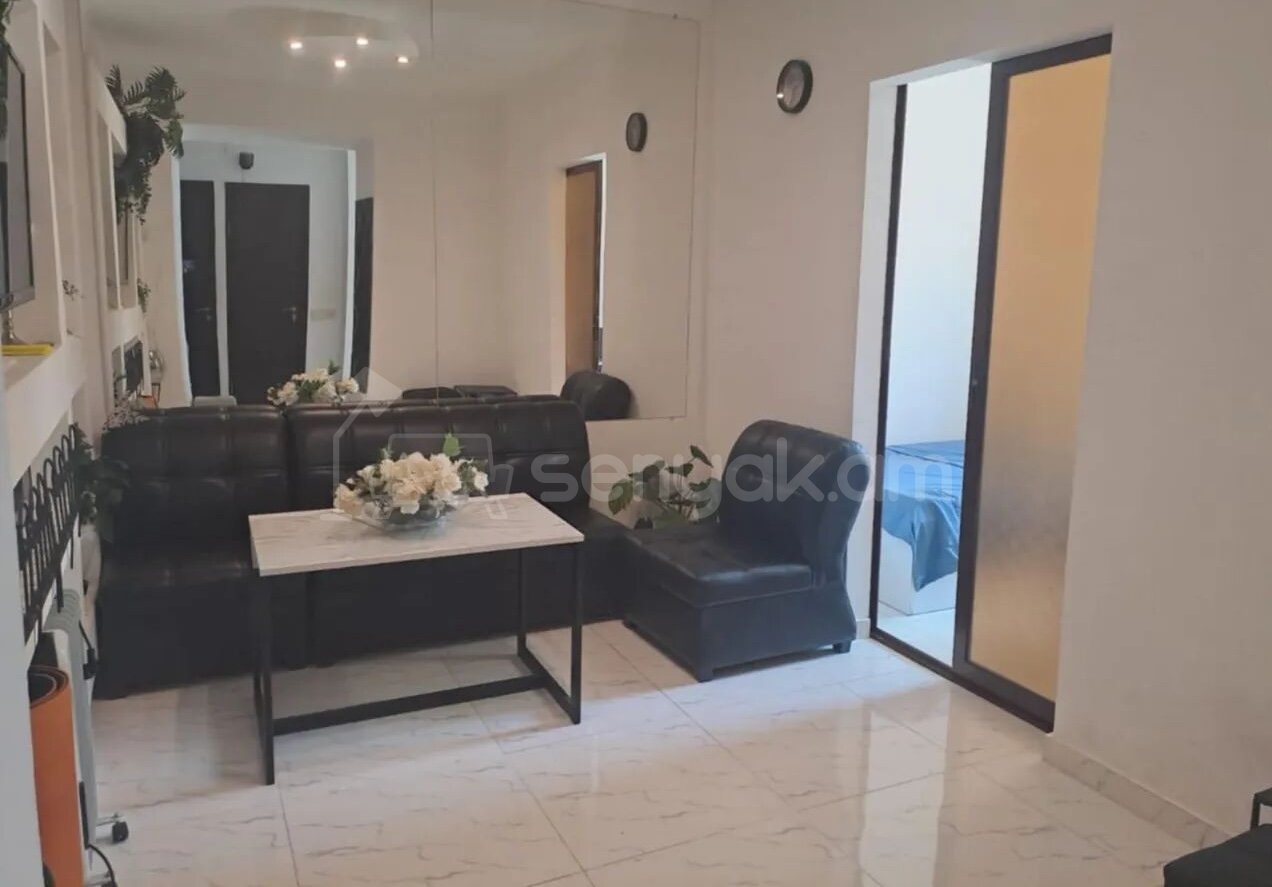 2 Սենյականոց Բնակարան Քարե Շենքում, 40քմ, 3/6 հարկ, Կապիտալ Վերանորոգված, Կահավորված