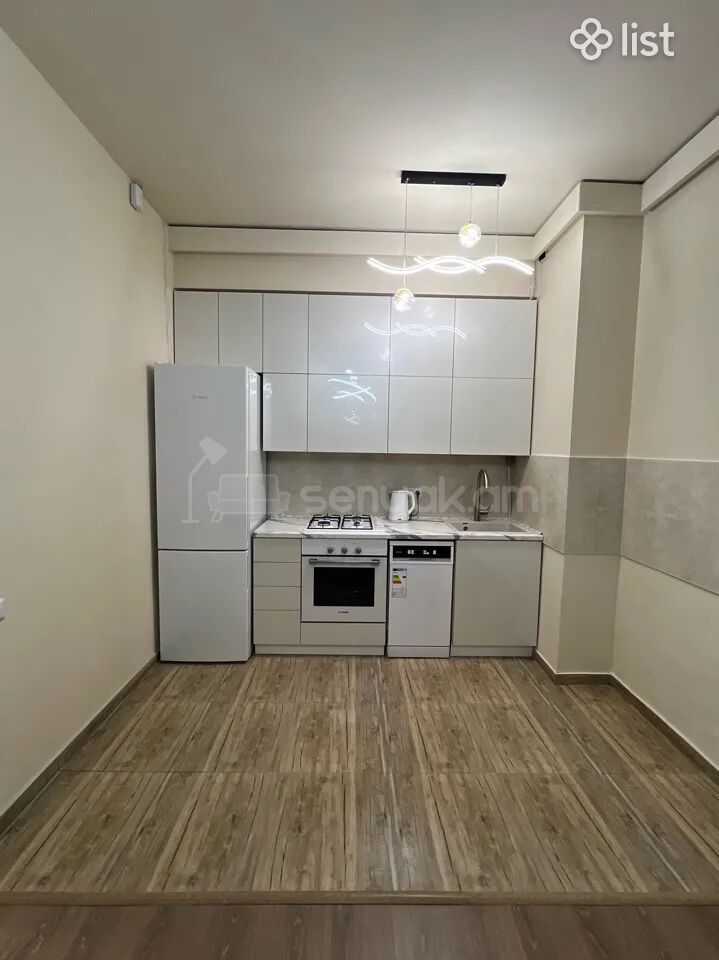 2 Սենյականոց Բնակարան, 60քմ, 5/14 հարկ, Կապիտալ Վերանորոգված