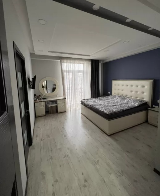 3 Սենյականոց Բնակարան Նորակառույցում, 114քմ, 8/14 հարկ, Կապիտալ Վերանորոգված