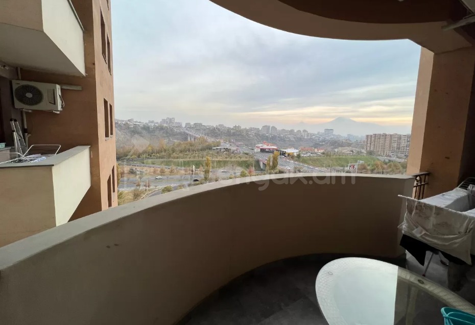 3 Սենյականոց Բնակարան Նորակառույցում, 114քմ, 8/14 հարկ, Կապիտալ Վերանորոգված