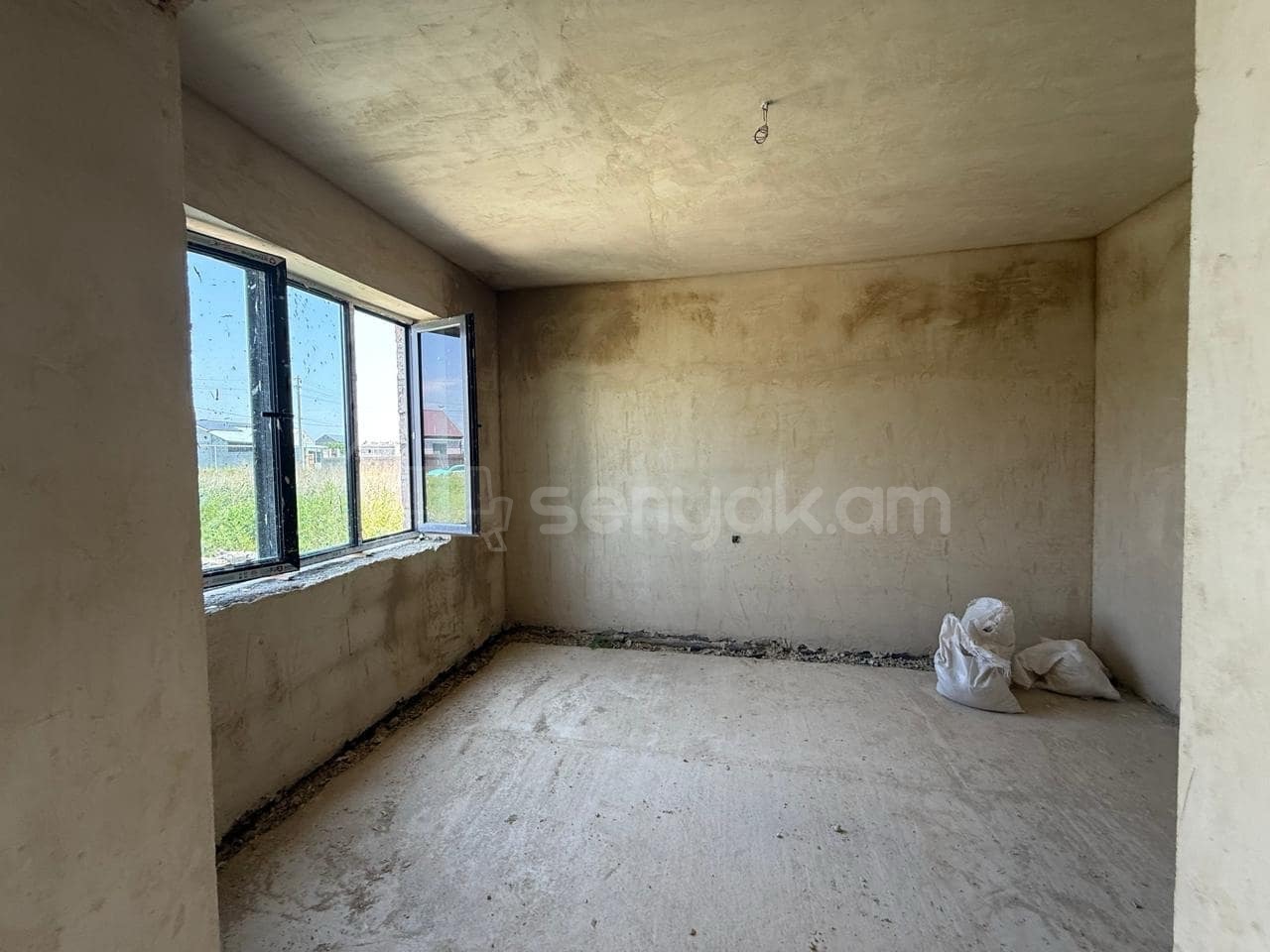 3 Սենյականոց Սեփական Տուն, 60քմ