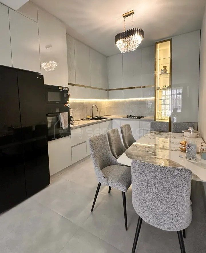 3 Սենյականոց Բնակարան Նորակառույցում, 72քմ, 3/16 հարկ, Կապիտալ Վերանորոգված