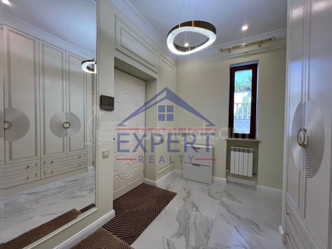 5 Սենյականոց Սեփական Տուն, 466քմ, Դիզայներական Վերանորոգված, Ավտոտնակով