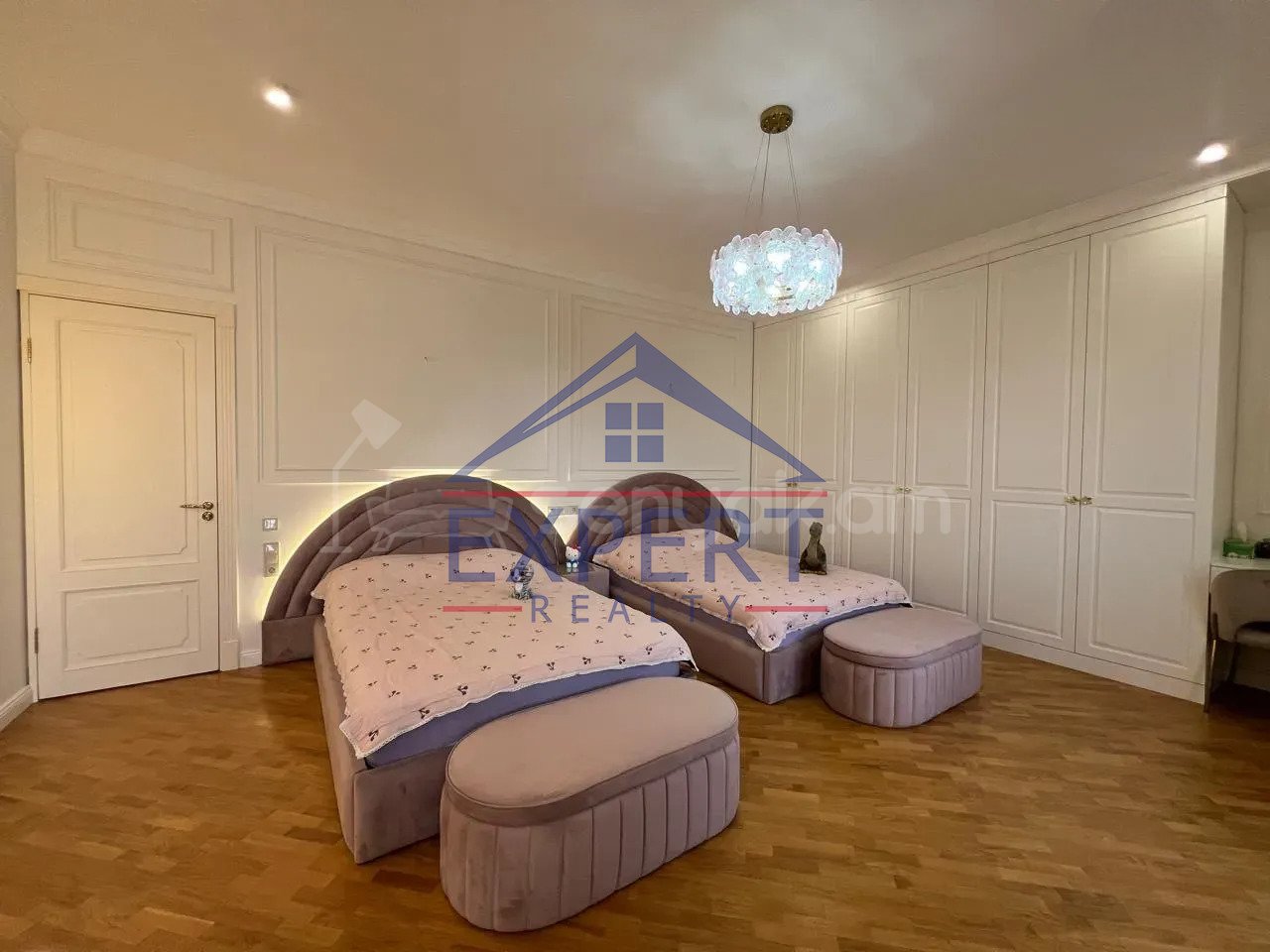 5 Սենյականոց Սեփական Տուն, 466քմ, Դիզայներական Վերանորոգված, Ավտոտնակով