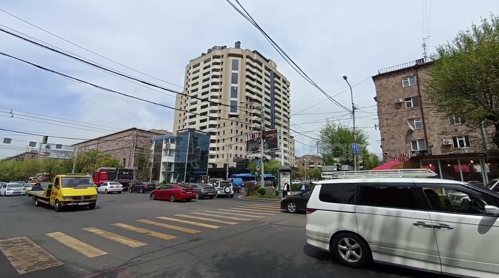 3 Սենյականոց Բնակարան Նորակառույցում, 93քմ, 4/18 հարկ, Դիզայներական Վերանորոգված