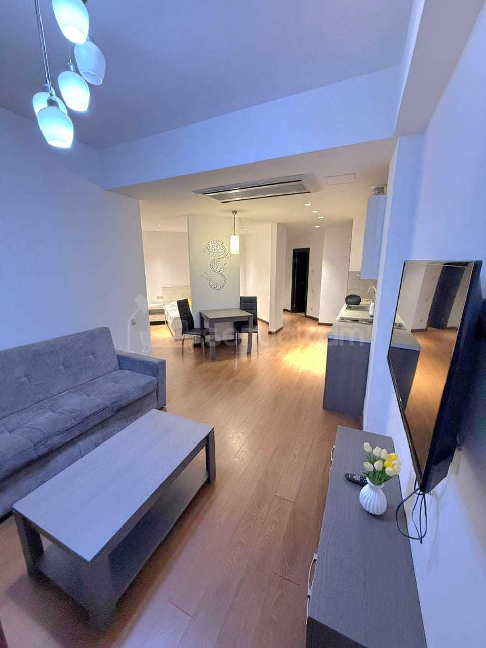 2 Սենյականոց Բնակարան Նորակառույցում, 45քմ, 7/15 հարկ, Դիզայներական Վերանորոգված