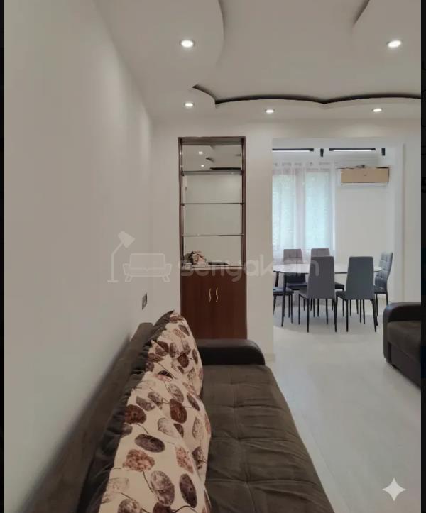 3 Սենյականոց Բնակարան Քարե Շենքում, 84քմ, 2/5 հարկ, Կապիտալ Վերանորոգված, Կահավորված, Արևկող