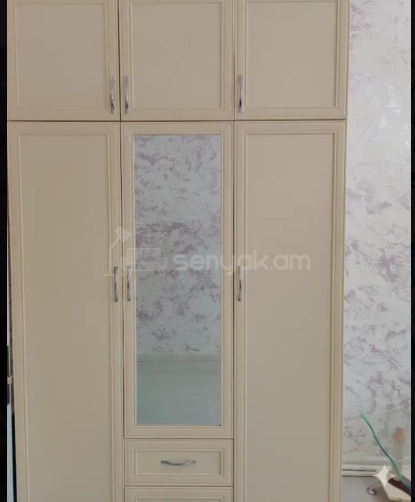 3 Սենյականոց Բնակարան Քարե Շենքում, 84քմ, 2/5 հարկ, Կապիտալ Վերանորոգված, Կահավորված, Արևկող