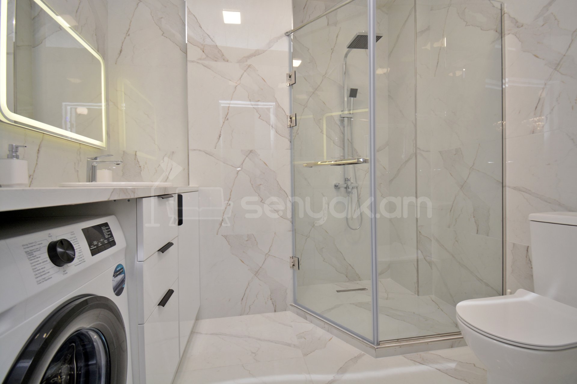 2 Սենյականոց Բնակարան Նորակառույցում, 70քմ, 7/18 հարկ, Դիզայներական Վերանորոգված, Կահավորված, Արևկող