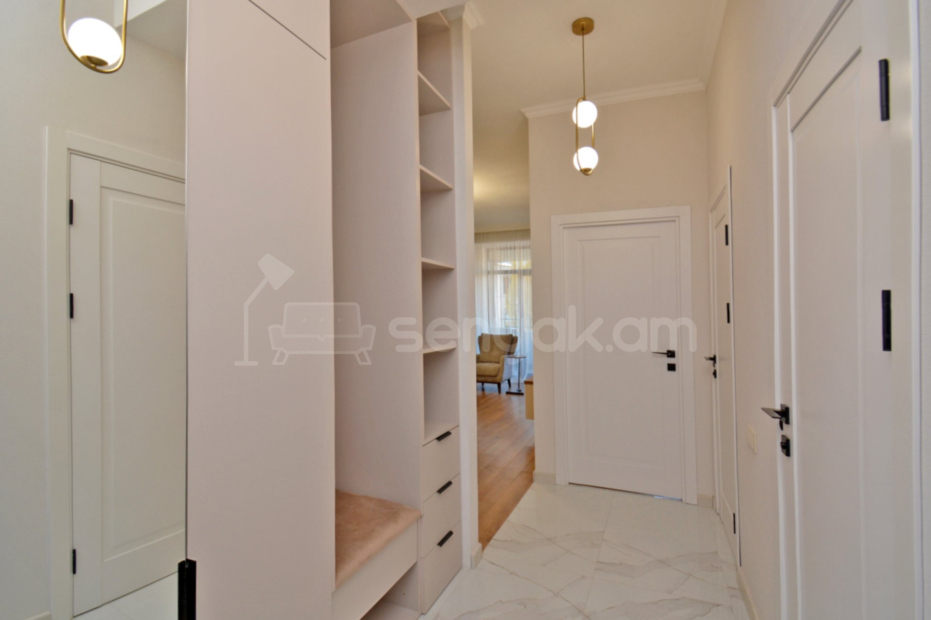 2 Սենյականոց Բնակարան Նորակառույցում, 70քմ, 7/18 հարկ, Դիզայներական Վերանորոգված, Կահավորված, Արևկող