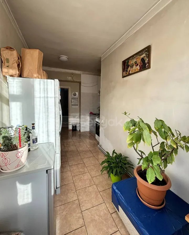 4 Սենյականոց Բնակարան Քարե Շենքում, 105քմ, 3/4 հարկ, Կոսմետիկ Վերանորոգված