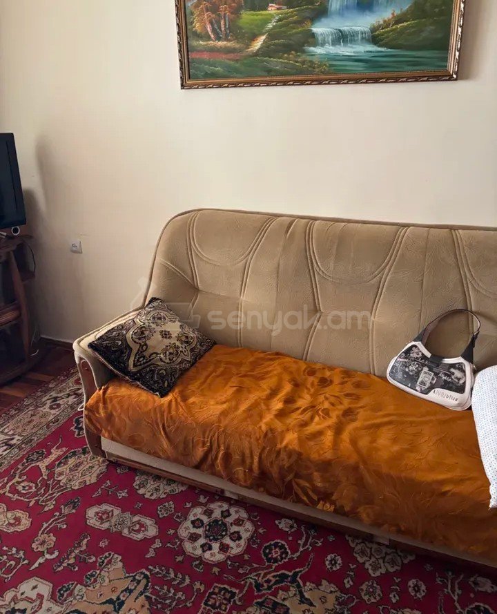 2 Սենյականոց Բնակարան, 68քմ, 1/9 հարկ, Նորմալ Վիճակում, Կահավորված, Արևկող