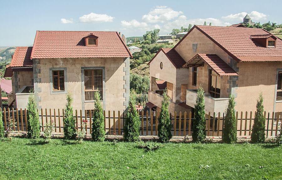 5 Սենյականոց Շքեղ Առանձնատուն, 200քմ, Լողավազանով