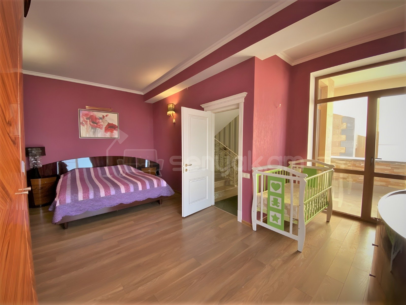 5 Սենյականոց Շքեղ Առանձնատուն, 200քմ, Լողավազանով