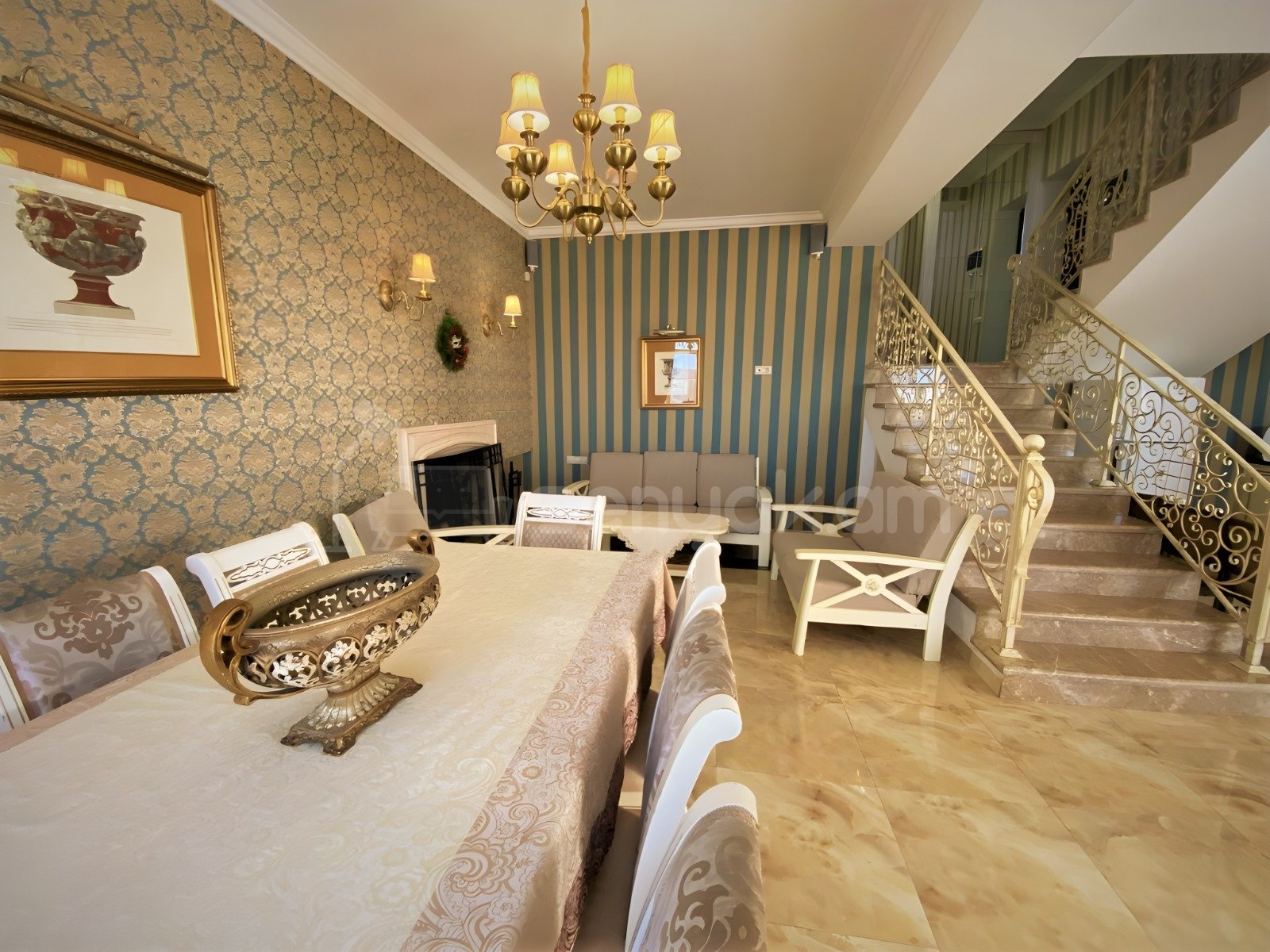 5 Սենյականոց Շքեղ Առանձնատուն, 200քմ, Լողավազանով