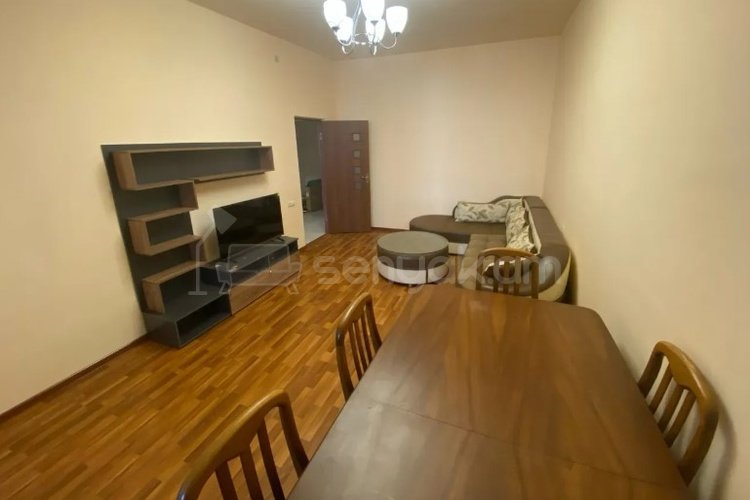 2 Սենյականոց Բնակարան, 60քմ, 2/14 հարկ, Կապիտալ Վերանորոգված, Կահավորված, Արևկող