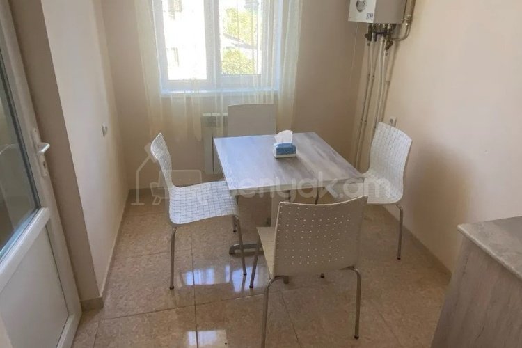 2 Սենյականոց Բնակարան, 60քմ, 2/14 հարկ, Կապիտալ Վերանորոգված, Կահավորված, Արևկող