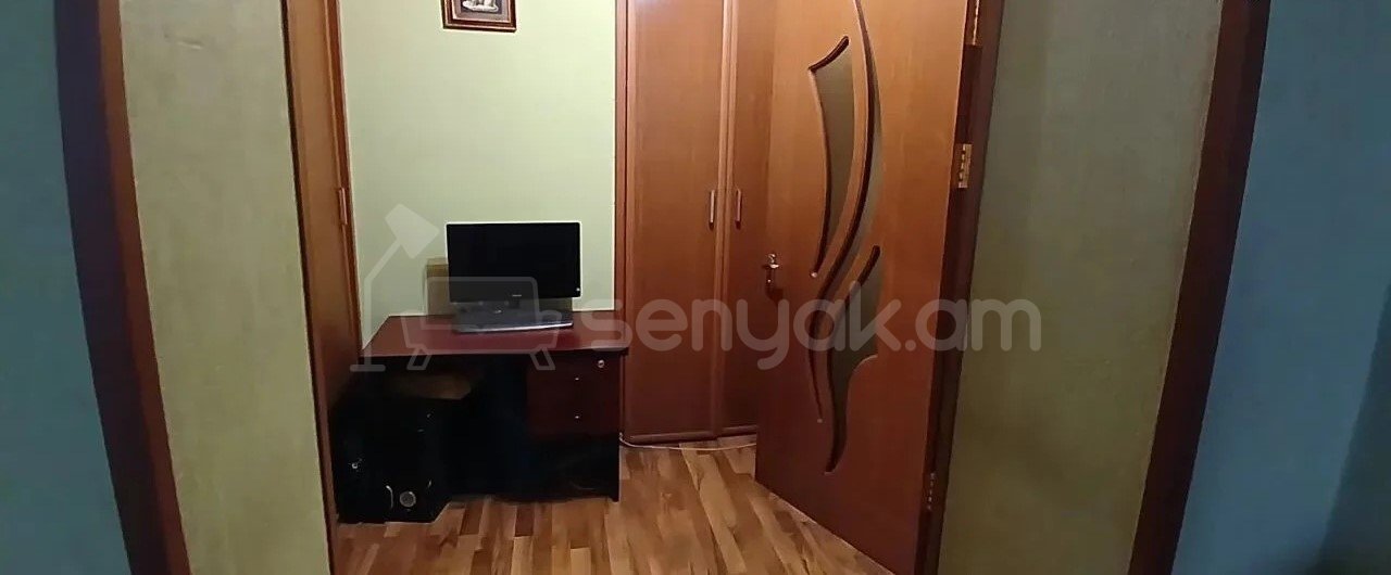 3 Սենյականոց Բնակարան, 81քմ, 4/4 հարկ, Նորմալ Վիճակում