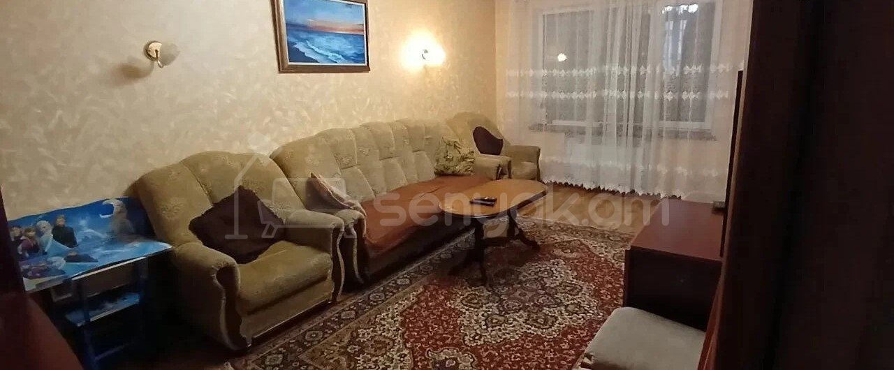 3 Սենյականոց Բնակարան, 81քմ, 4/4 հարկ, Նորմալ Վիճակում