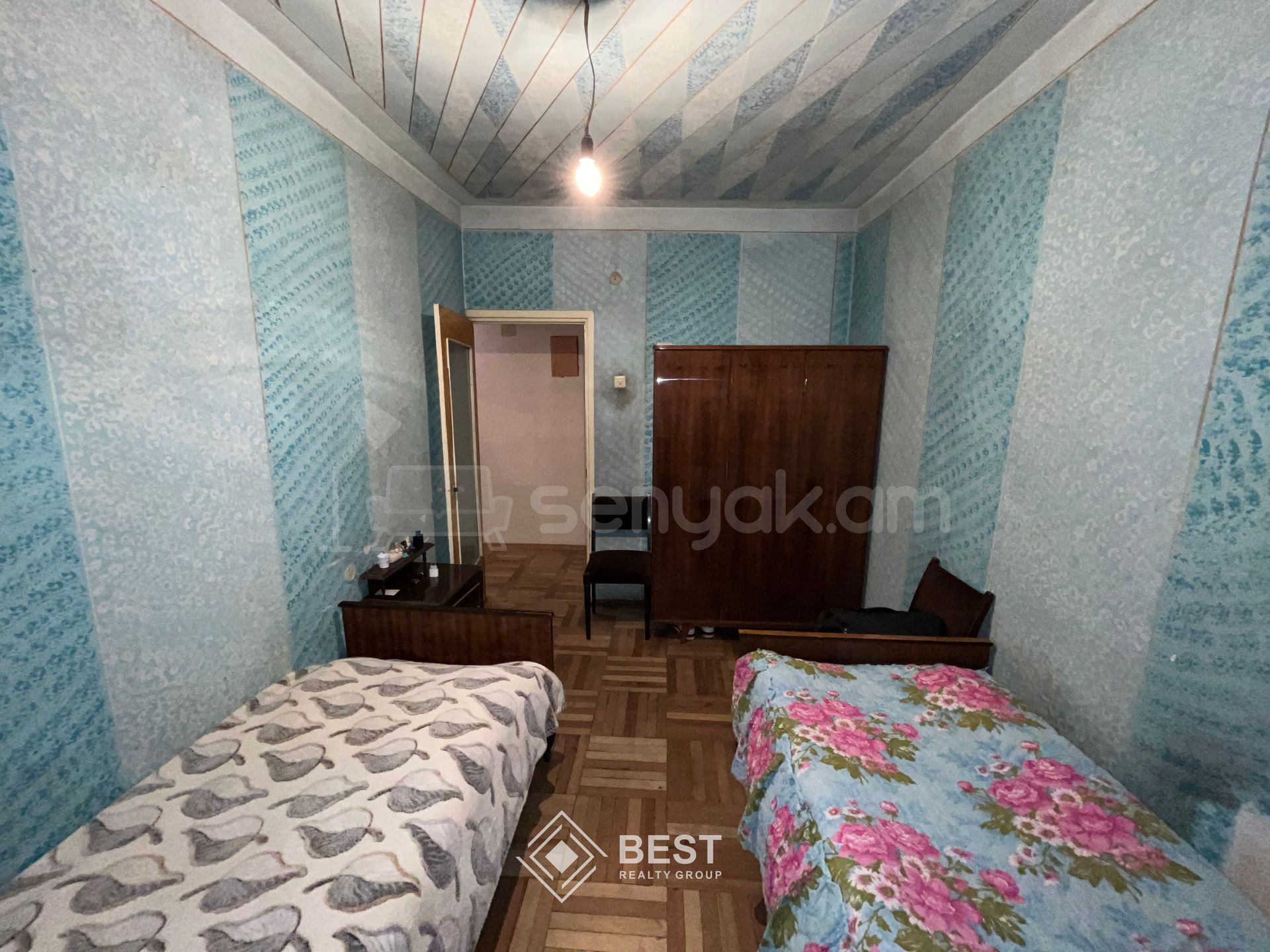 4 Սենյականոց Բնակարան Քարե Շենքում, 90քմ, 3/5 հարկ, Կոսմետիկ Վերանորոգված