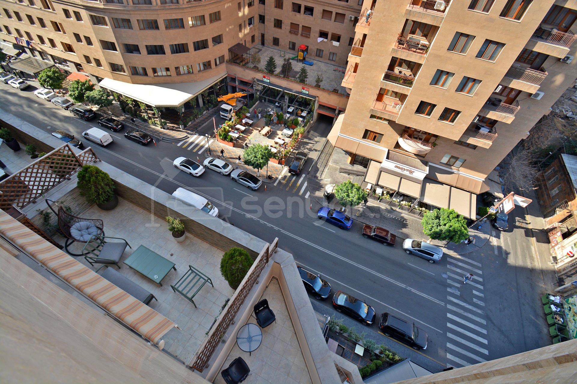 4 Սենյականոց Բնակարան Նորակառույցում, 39քմ, 8/15 հարկ, Կապիտալ Վերանորոգված