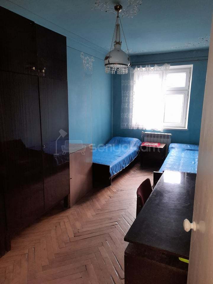 2 Սենյականոց Բնակարան, 60քմ, 3/5 հարկ, Նորմալ Վիճակում, Կահավորված