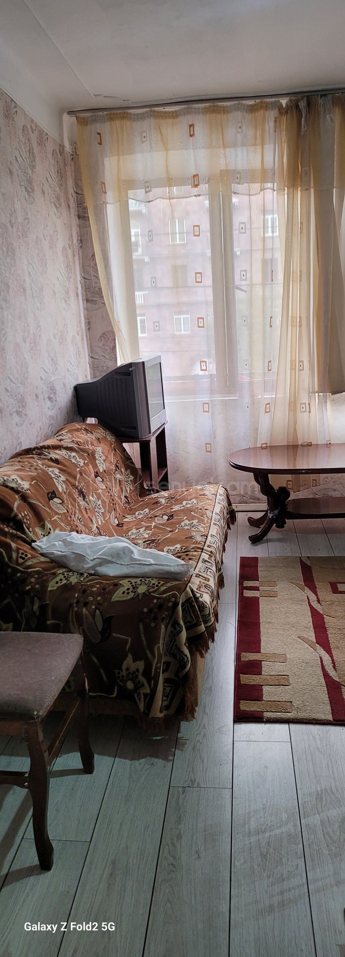 1 Սենյականոց Բնակարան Քարե Շենքում, 37քմ, 3/5 հարկ, Կապիտալ Վերանորոգված, Կահավորված