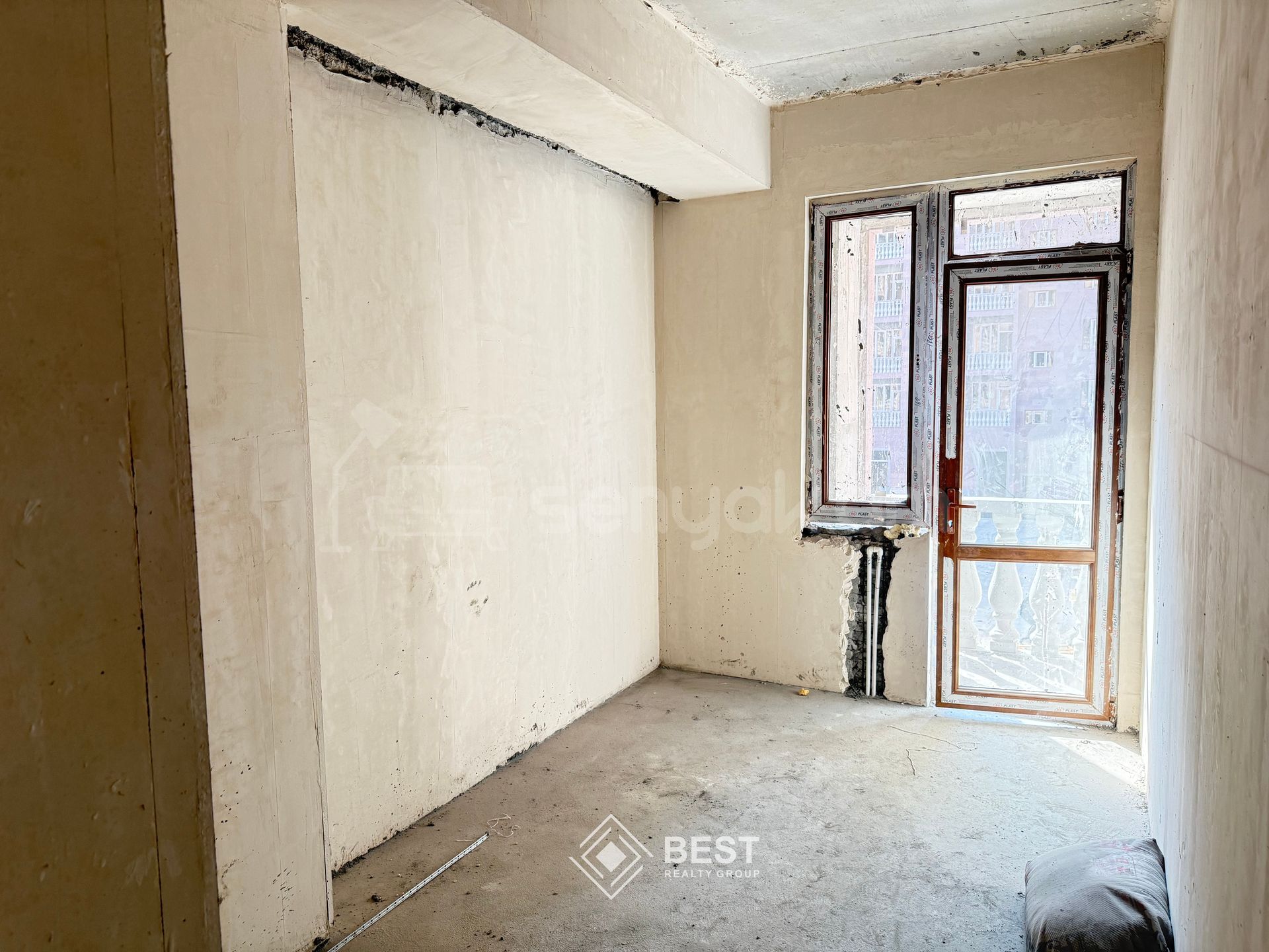 3 Սենյականոց Բնակարան Նորակառույցում, 105քմ, 2/9 հարկ, Զրոյական Վիճակում