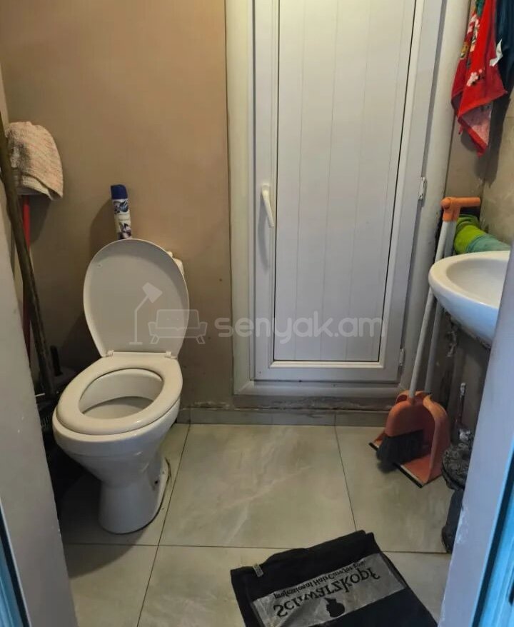 Կոմերցիոն Տարածք, 66քմ