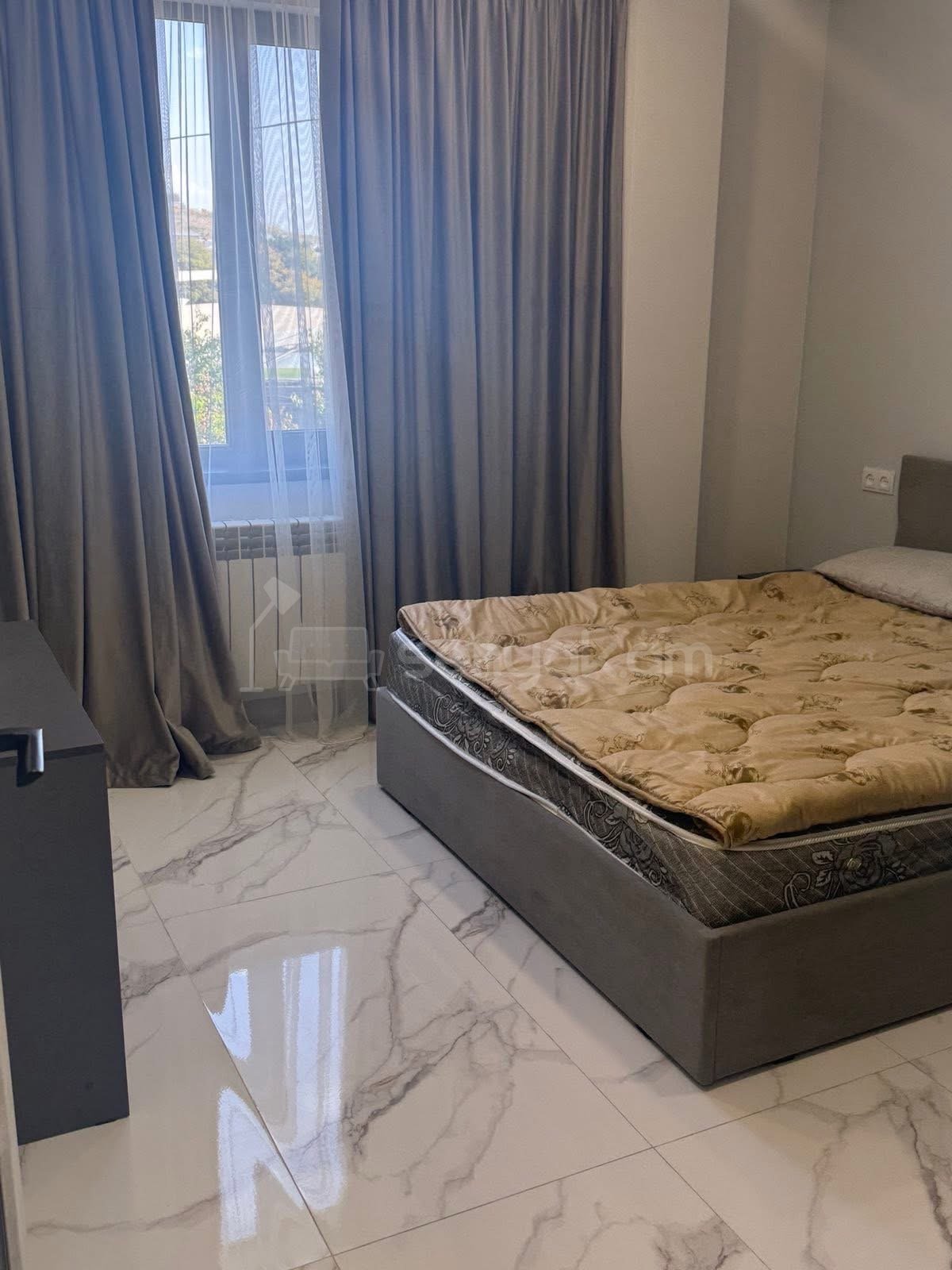 2 Սենյականոց Բնակարան Նորակառույց Քարե Շենքում, 76քմ, 1/1 հարկ, Կապիտալ Վերանորոգված, Կահավորված, Արևկող