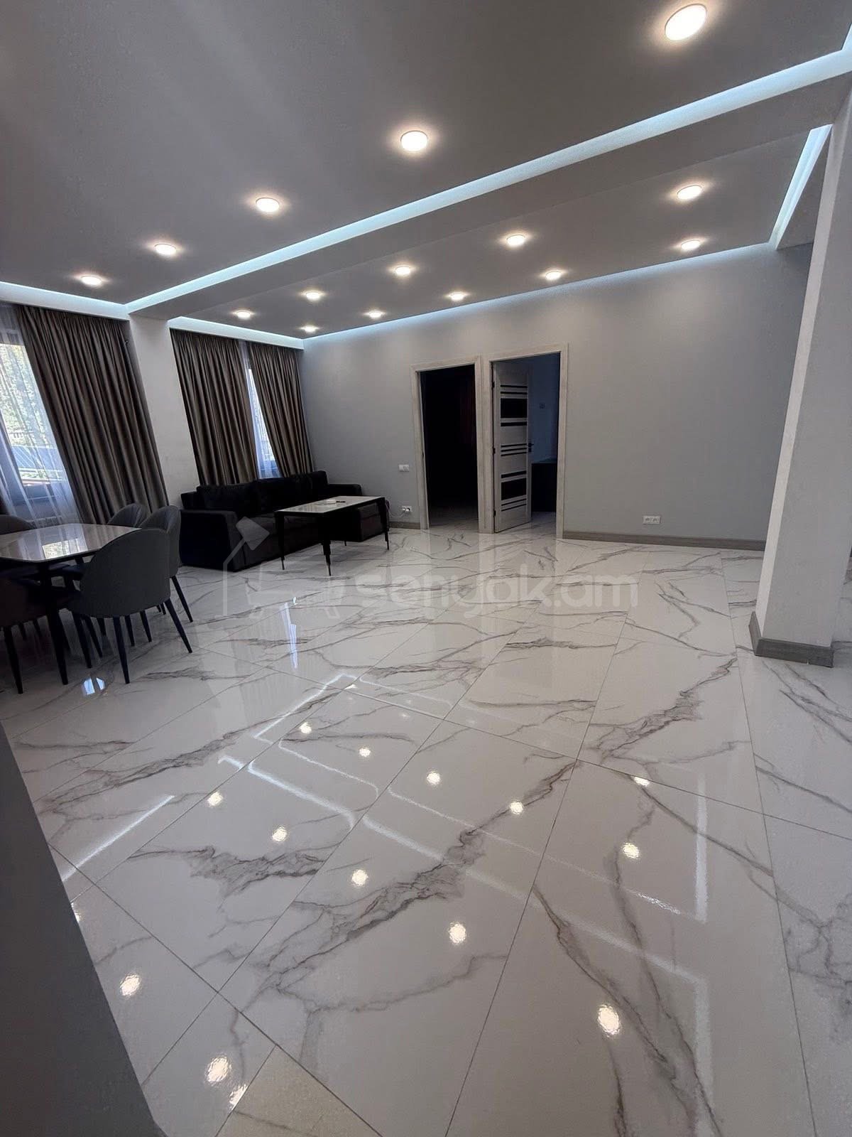 2 Սենյականոց Բնակարան Նորակառույց Քարե Շենքում, 76քմ, 1/1 հարկ, Կապիտալ Վերանորոգված, Կահավորված, Արևկող