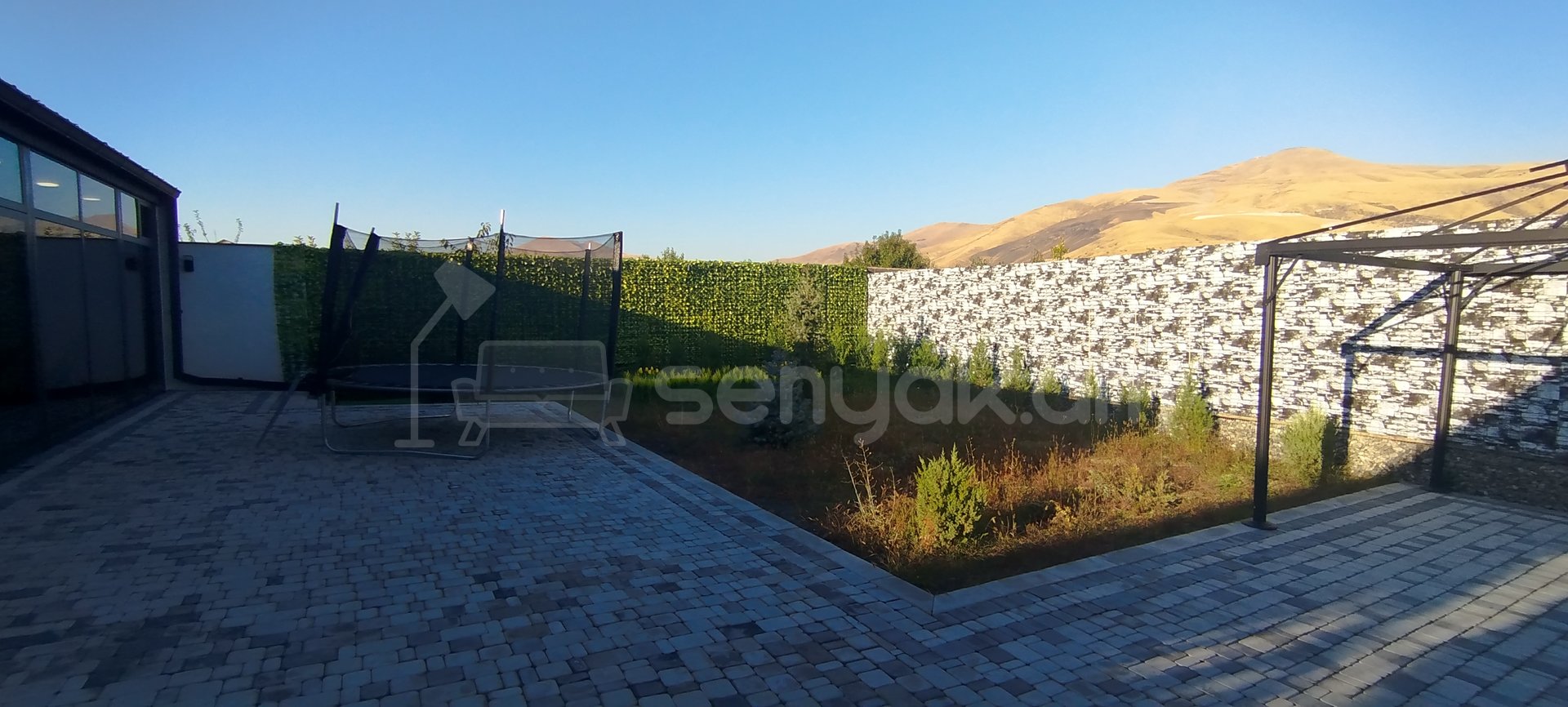 2 Սենյականոց Շքեղ Առանձնատուն, 150քմ, Լողավազանով