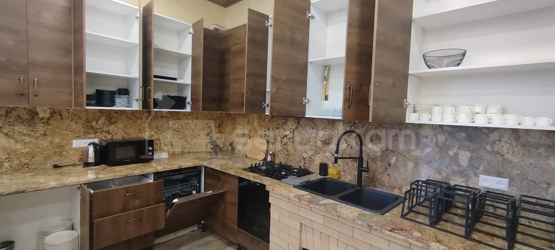 2 Սենյականոց Շքեղ Առանձնատուն, 150քմ, Լողավազանով