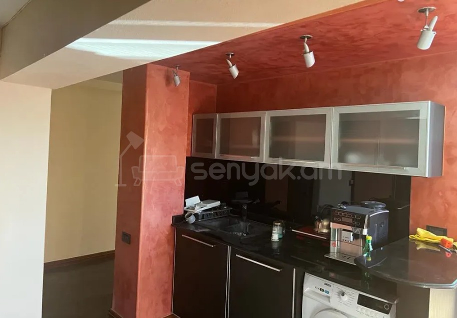 3 Սենյականոց Բնակարան, 97քմ, 7/13 հարկ, Կապիտալ Վերանորոգված