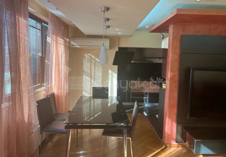 3 Սենյականոց Բնակարան, 97քմ, 7/13 հարկ, Կապիտալ Վերանորոգված