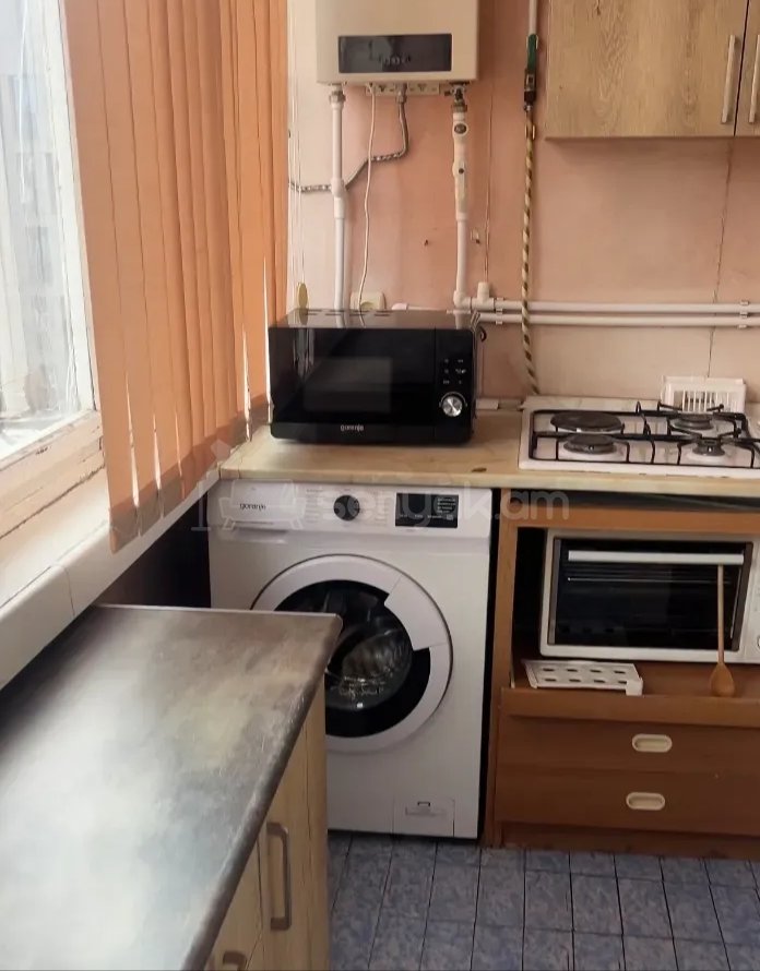 2 Սենյականոց Բնակարան, 44քմ, 6/12 հարկ, Նորմալ Վիճակում, Կահավորված, Արևկող