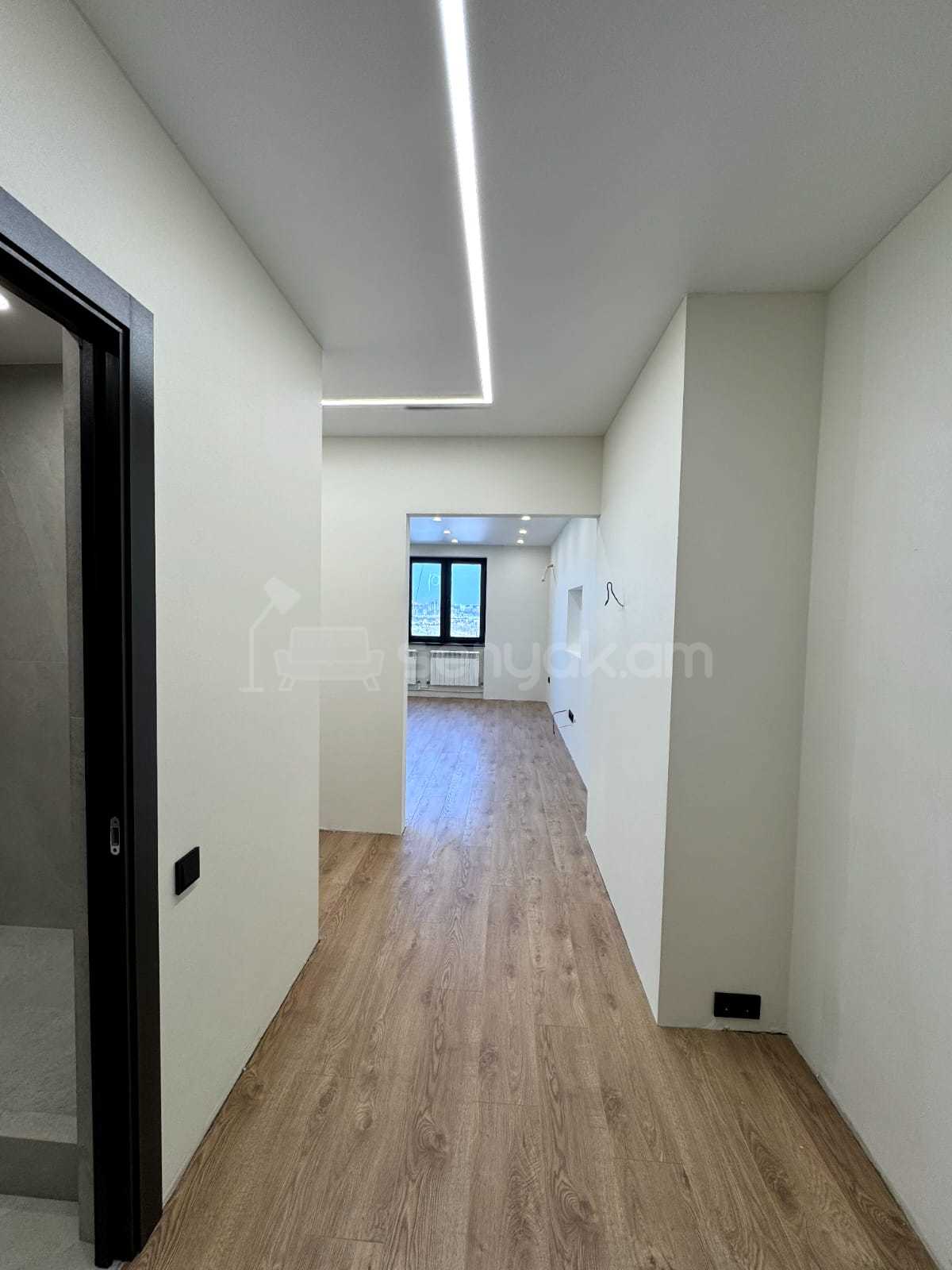 2 Սենյականոց Բնակարան, 62քմ, 6/12 հարկ, Դիզայներական Վերանորոգված