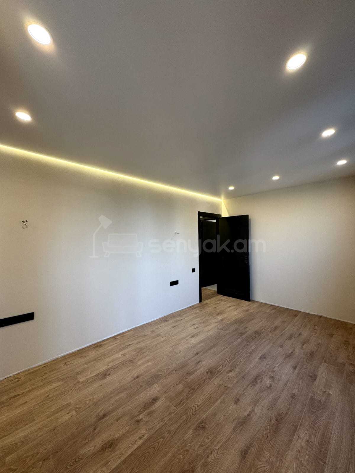 2 Սենյականոց Բնակարան, 62քմ, 6/12 հարկ, Դիզայներական Վերանորոգված