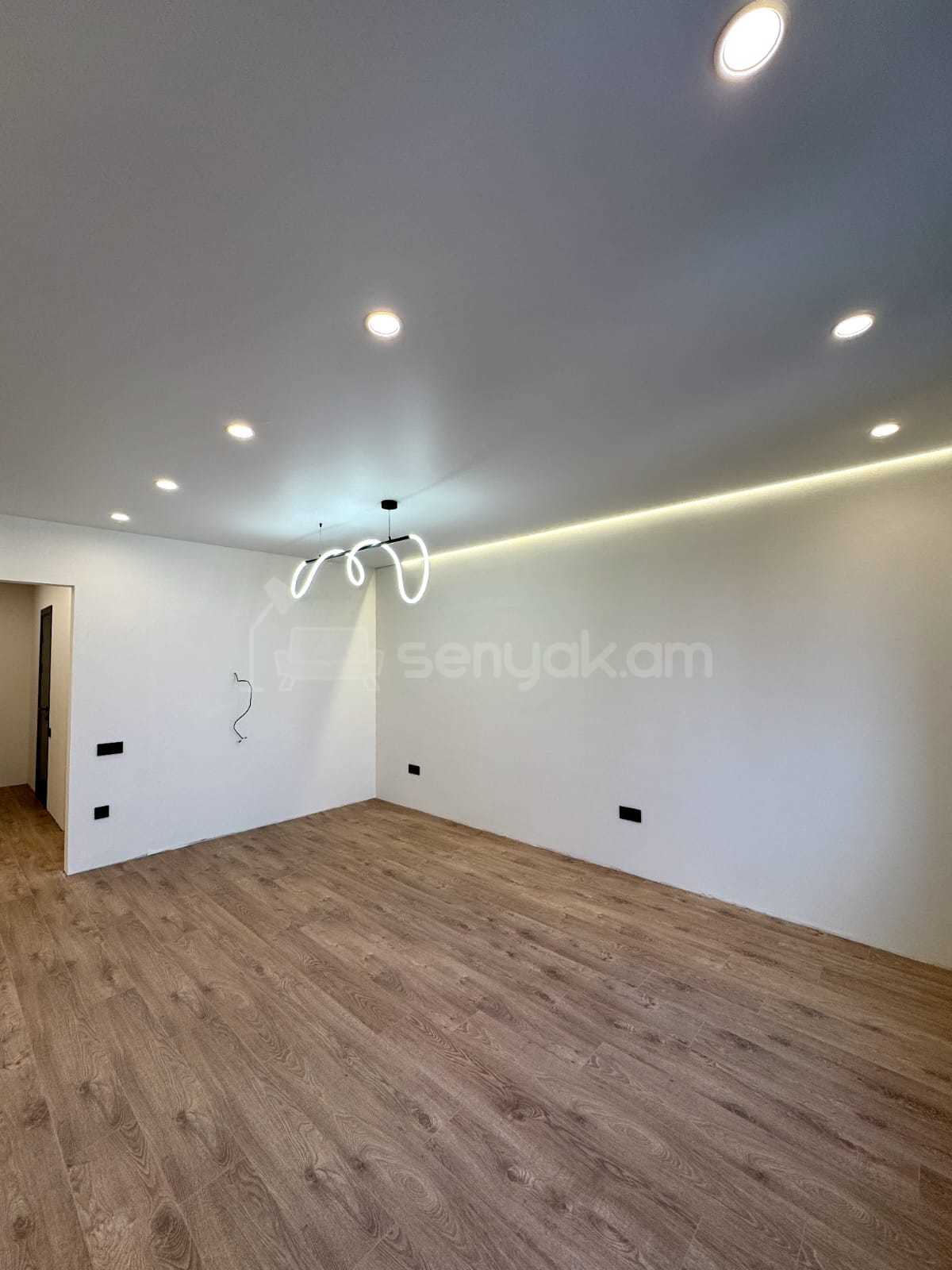 2 Սենյականոց Բնակարան, 62քմ, 6/12 հարկ, Դիզայներական Վերանորոգված