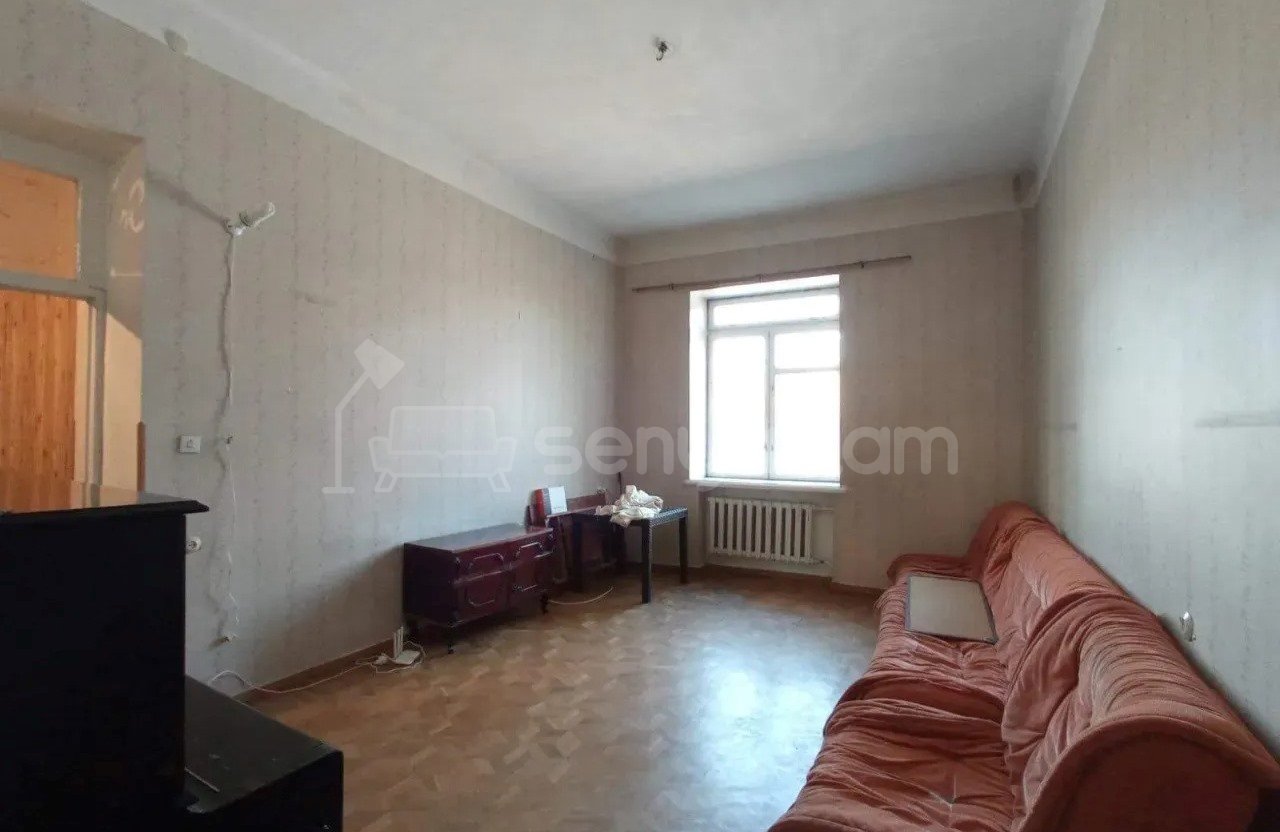 2 Սենյականոց Բնակարան Քարե Շենքում, 59քմ, 3/6 հարկ, Կապիտալ Վերանորոգված