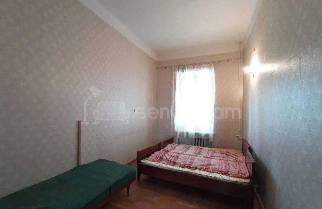 2 Սենյականոց Բնակարան Քարե Շենքում, 59քմ, 3/6 հարկ, Նորմալ Վիճակում