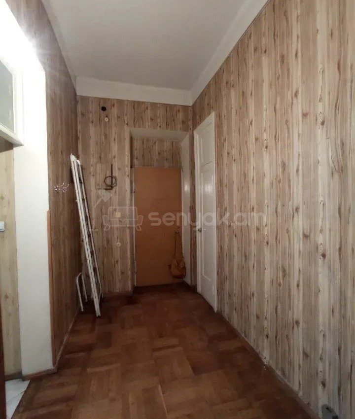 2 Սենյականոց Բնակարան Քարե Շենքում, 59քմ, 3/6 հարկ, Նորմալ Վիճակում