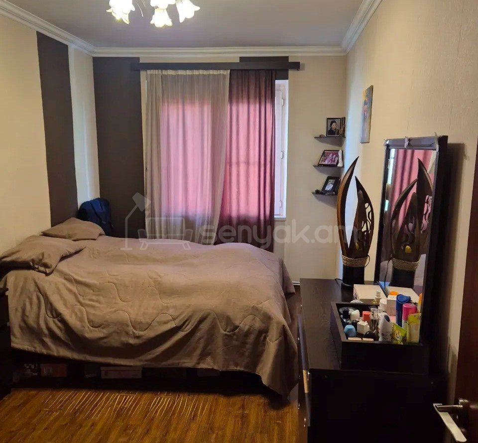 3 Սենյականոց Բնակարան, 67քմ, 4/9 հարկ, Նորմալ Վիճակում